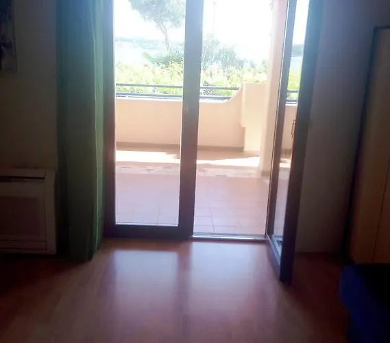 Linea Mare Apartman *